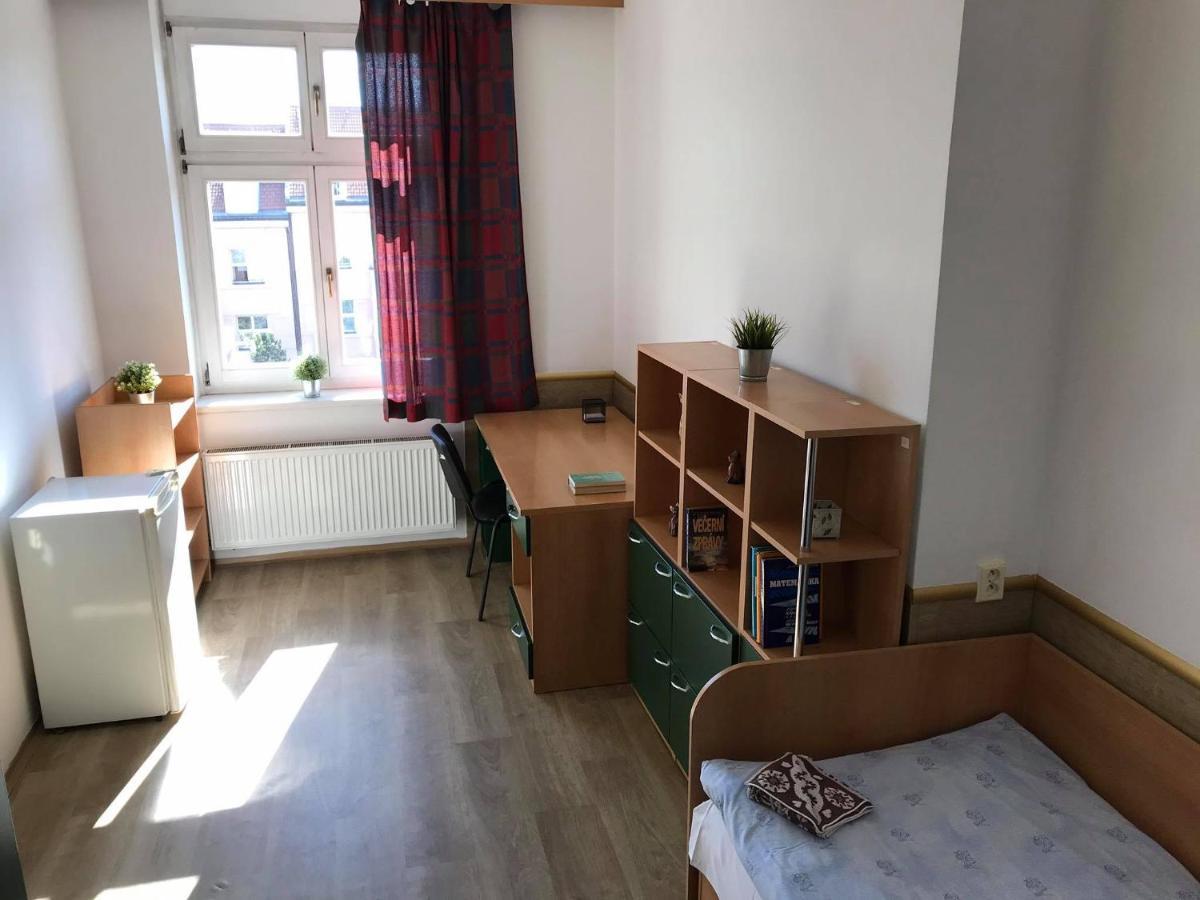 Hostel Masarykova Praga Zewnętrze zdjęcie