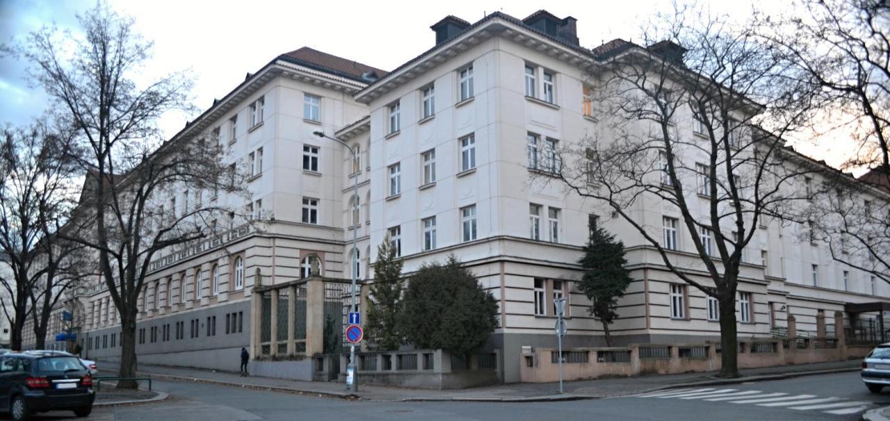 Hostel Masarykova Praga Zewnętrze zdjęcie