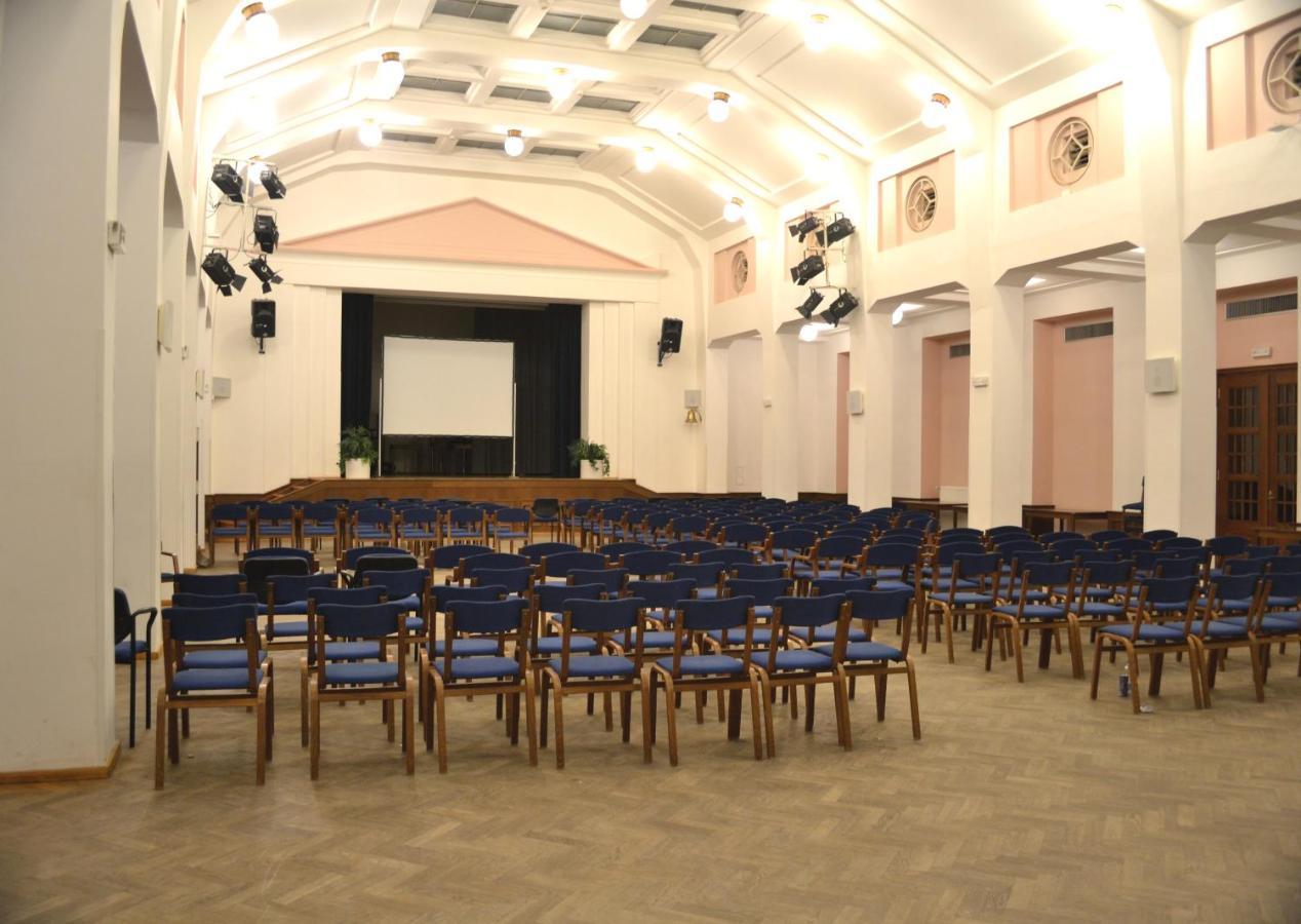 Hostel Masarykova Praga Zewnętrze zdjęcie